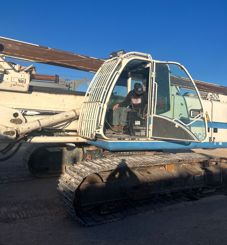 Soilmec SR-30 - آلة تلقيم: صورة 4 Soilmec SR-30 - آلة تلقيم: صورة 4