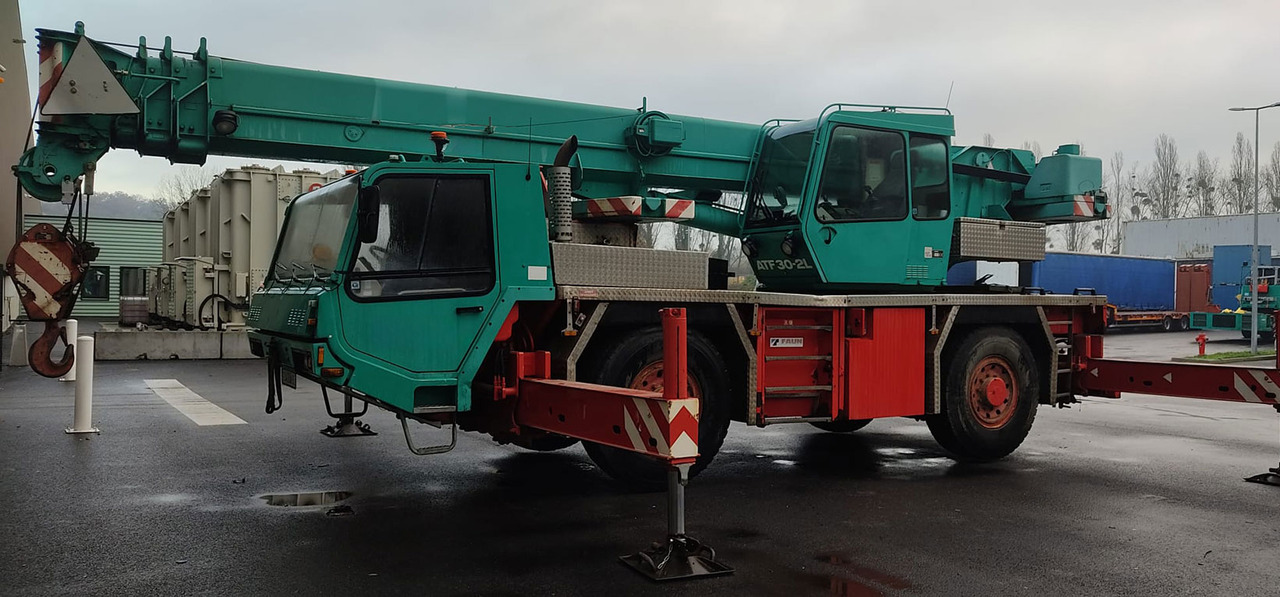 Tadano Faun ATF 30-2L - موبايل كرين: صورة 1 Tadano Faun ATF 30-2L - موبايل كرين: صورة 1