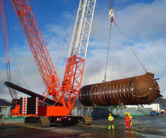 Terex Demag CC 2400-1 - رافعة مجنزرة: صورة 2 Terex Demag CC 2400-1 - رافعة مجنزرة: صورة 2
