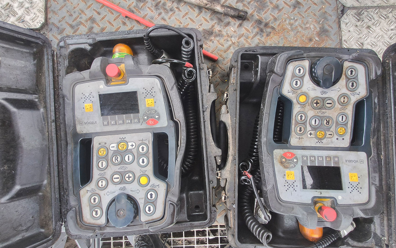 مدادة الأسفلت Vogele Super 1803-3i: صورة 18 مدادة الأسفلت Vogele Super 1803-3i: صورة 18