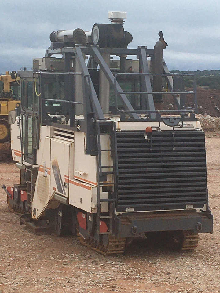 Wirtgen 2200 SM - قشاطة أسفلت: صورة 3 Wirtgen 2200 SM - قشاطة أسفلت: صورة 3