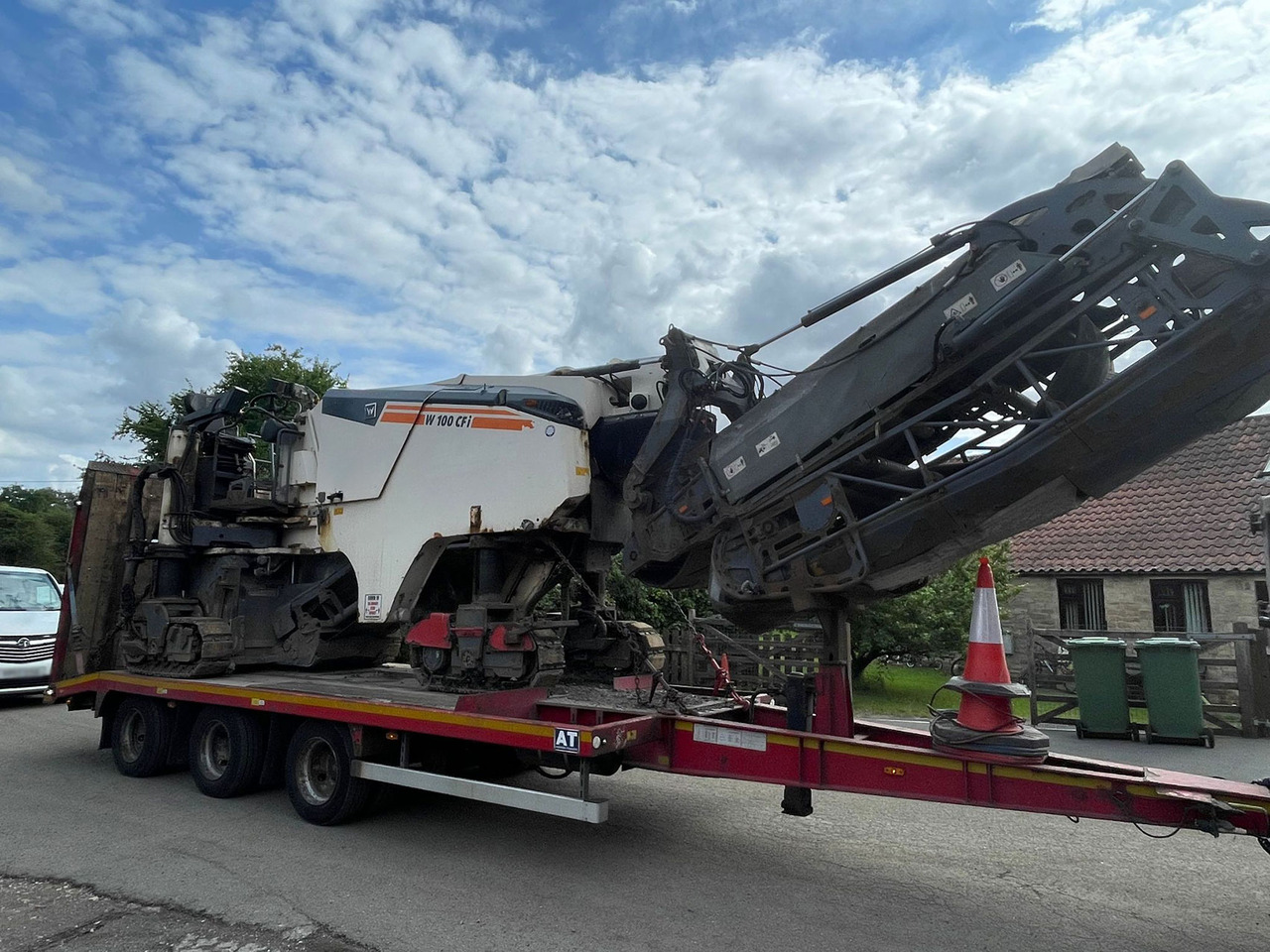 Wirtgen W 100 CFI - قشاطة أسفلت: صورة 1 Wirtgen W 100 CFI - قشاطة أسفلت: صورة 1