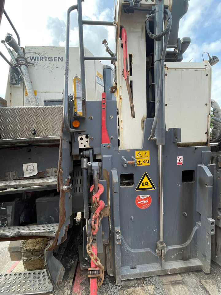 Wirtgen W 100 CFI - قشاطة أسفلت: صورة 5 Wirtgen W 100 CFI - قشاطة أسفلت: صورة 5