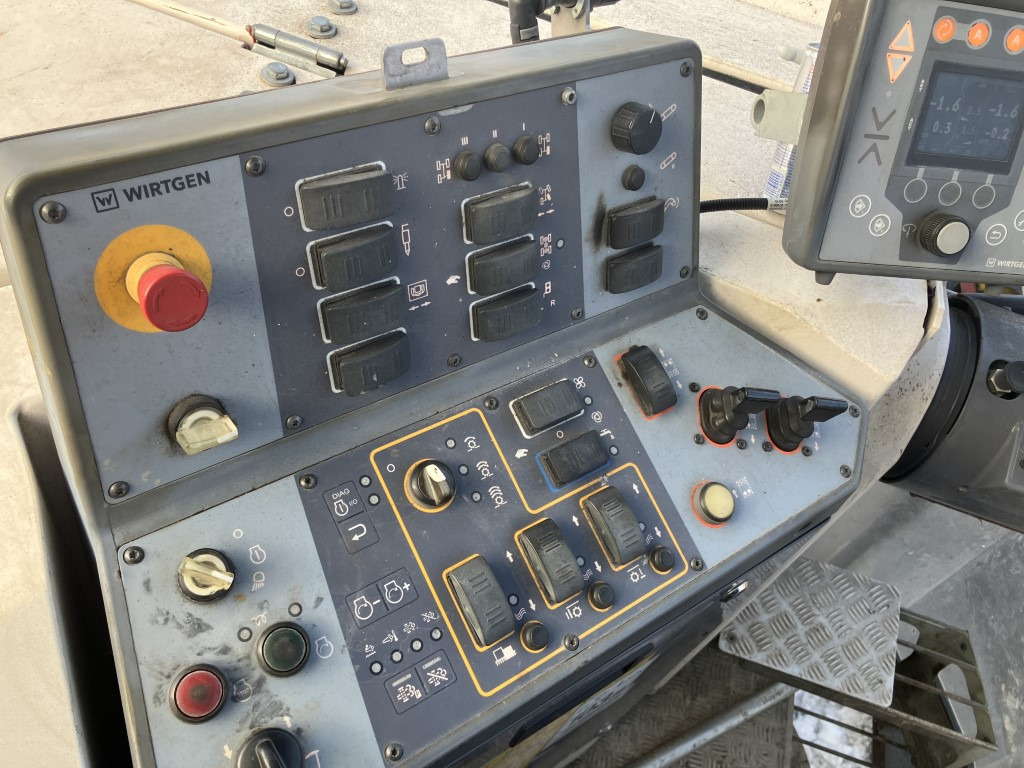 Wirtgen W 120 CFI - قشاطة أسفلت: صورة 5 Wirtgen W 120 CFI - قشاطة أسفلت: صورة 5