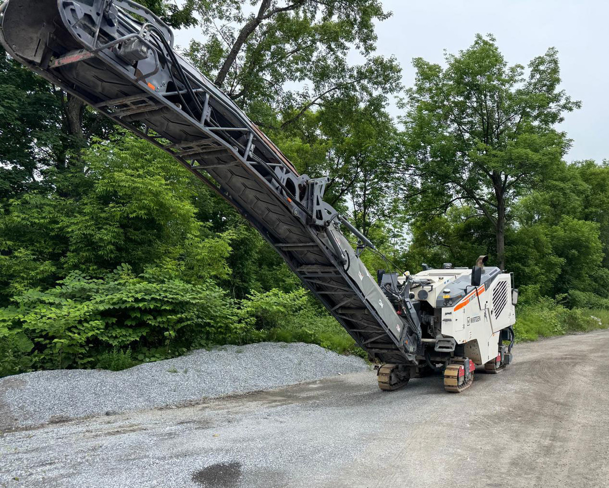 Wirtgen W 120 CFI - قشاطة أسفلت: صورة 3 Wirtgen W 120 CFI - قشاطة أسفلت: صورة 3