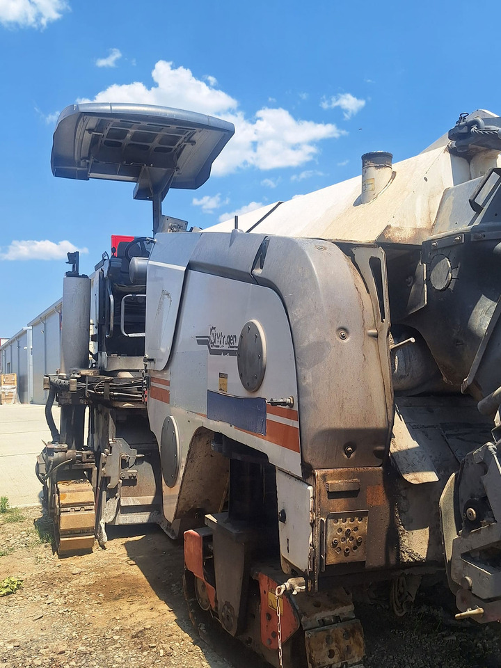 Wirtgen W 120 F - قشاطة أسفلت: صورة 3 Wirtgen W 120 F - قشاطة أسفلت: صورة 3