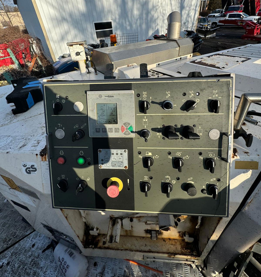 Wirtgen W 120 Fi - قشاطة أسفلت: صورة 1 Wirtgen W 120 Fi - قشاطة أسفلت: صورة 1