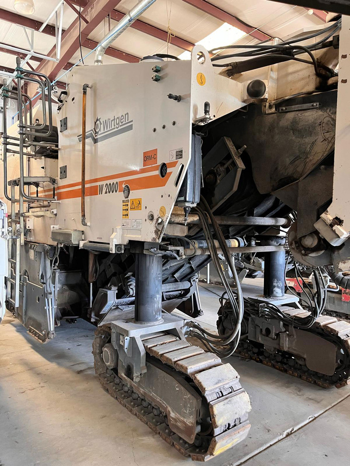 Wirtgen W 2000 - قشاطة أسفلت: صورة 3 Wirtgen W 2000 - قشاطة أسفلت: صورة 3