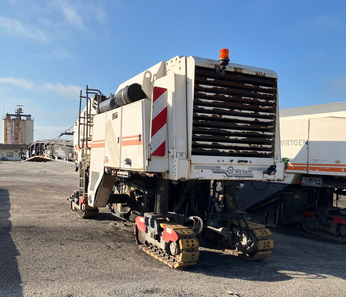 Wirtgen W 2000 - قشاطة أسفلت: صورة 5 Wirtgen W 2000 - قشاطة أسفلت: صورة 5