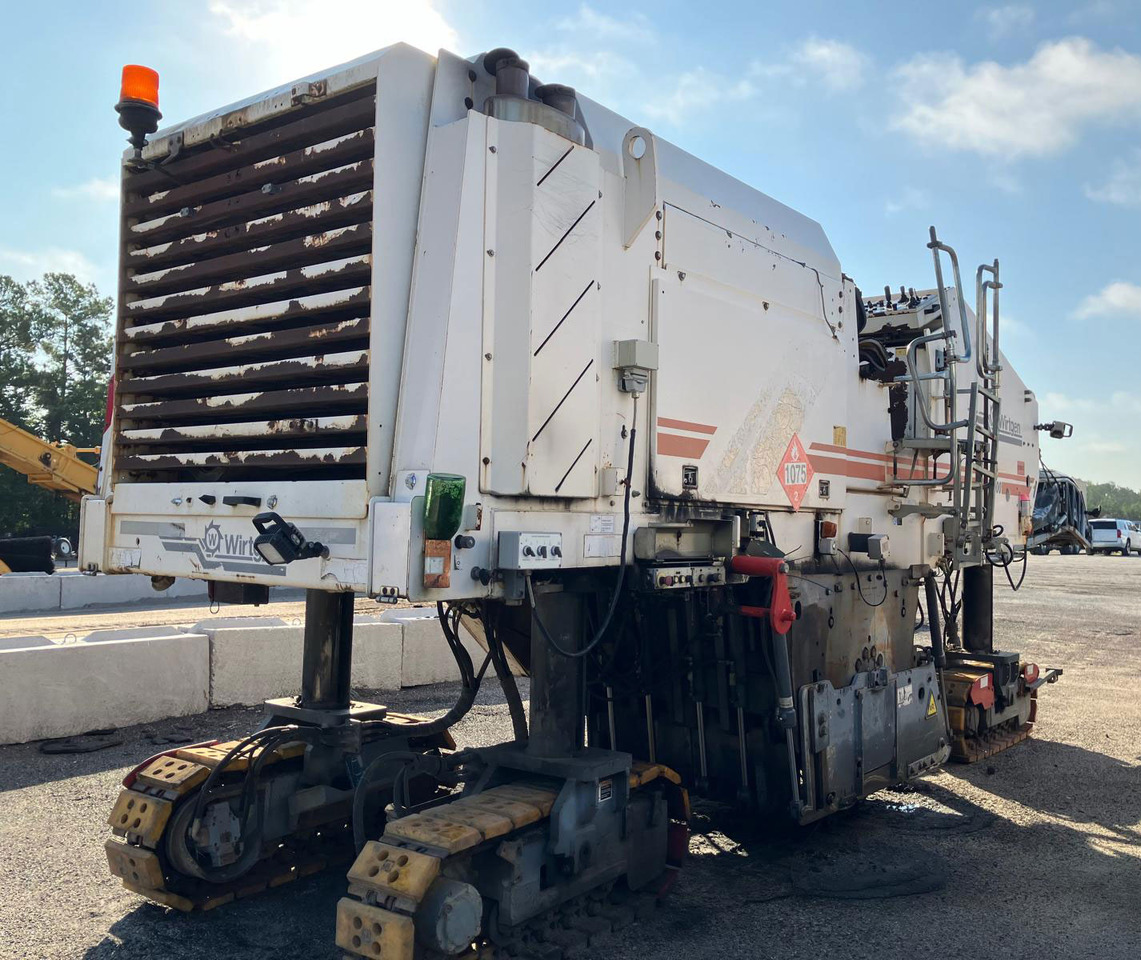 Wirtgen W 2000 - قشاطة أسفلت: صورة 4 Wirtgen W 2000 - قشاطة أسفلت: صورة 4