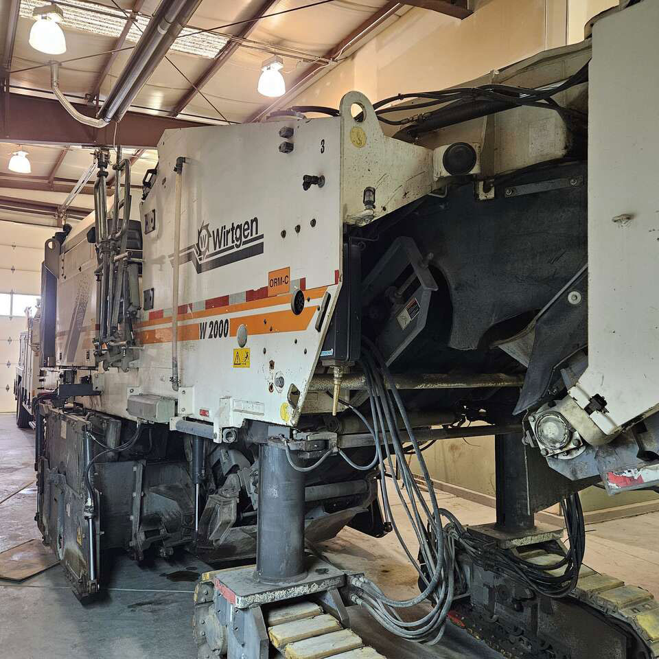 Wirtgen W 2000 - قشاطة أسفلت: صورة 3 Wirtgen W 2000 - قشاطة أسفلت: صورة 3