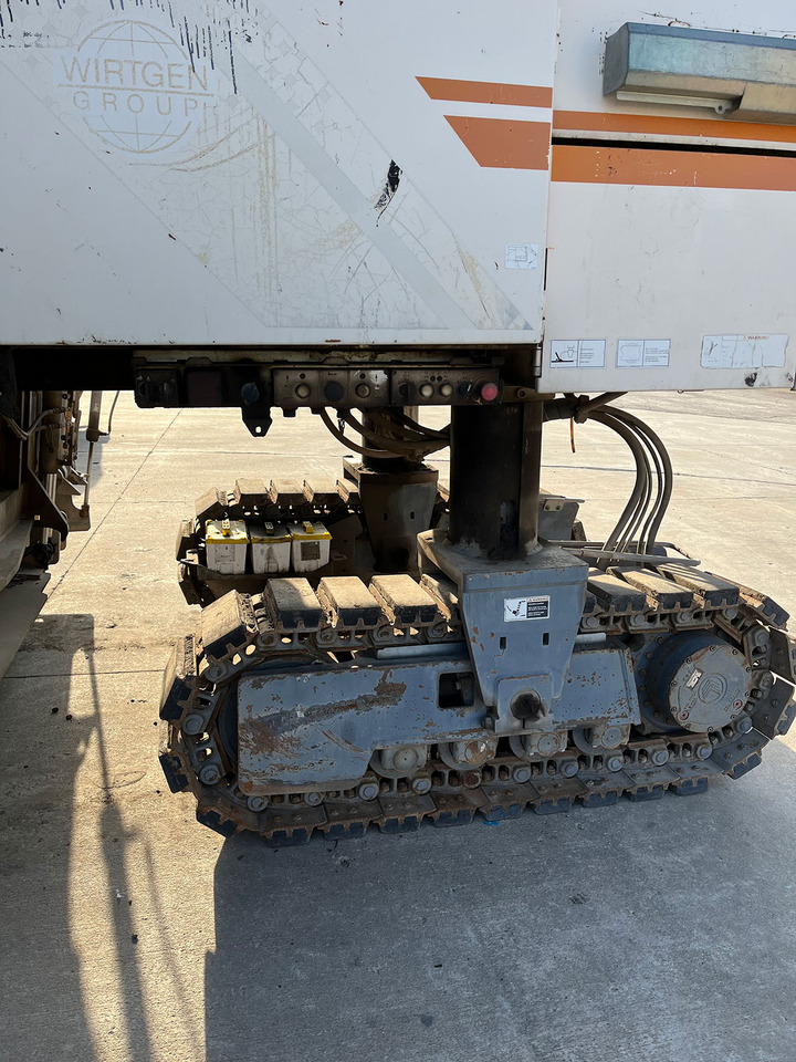 Wirtgen W 2200 - قشاطة أسفلت: صورة 5 Wirtgen W 2200 - قشاطة أسفلت: صورة 5