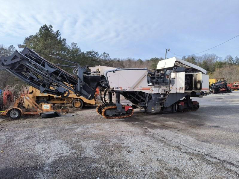 Wirtgen W 220 - قشاطة أسفلت: صورة 1 Wirtgen W 220 - قشاطة أسفلت: صورة 1