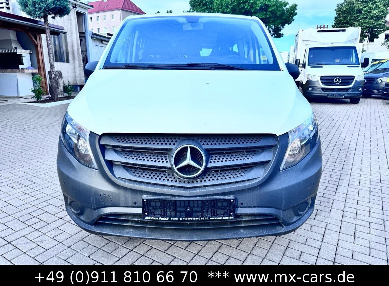 Mercedes-Benz Vito 110 CDi Tourer extralang 9 Sitze Bus Klima - ميكروباص: صورة 2 Mercedes-Benz Vito 110 CDi Tourer extralang 9 Sitze Bus Klima - ميكروباص: صورة 2