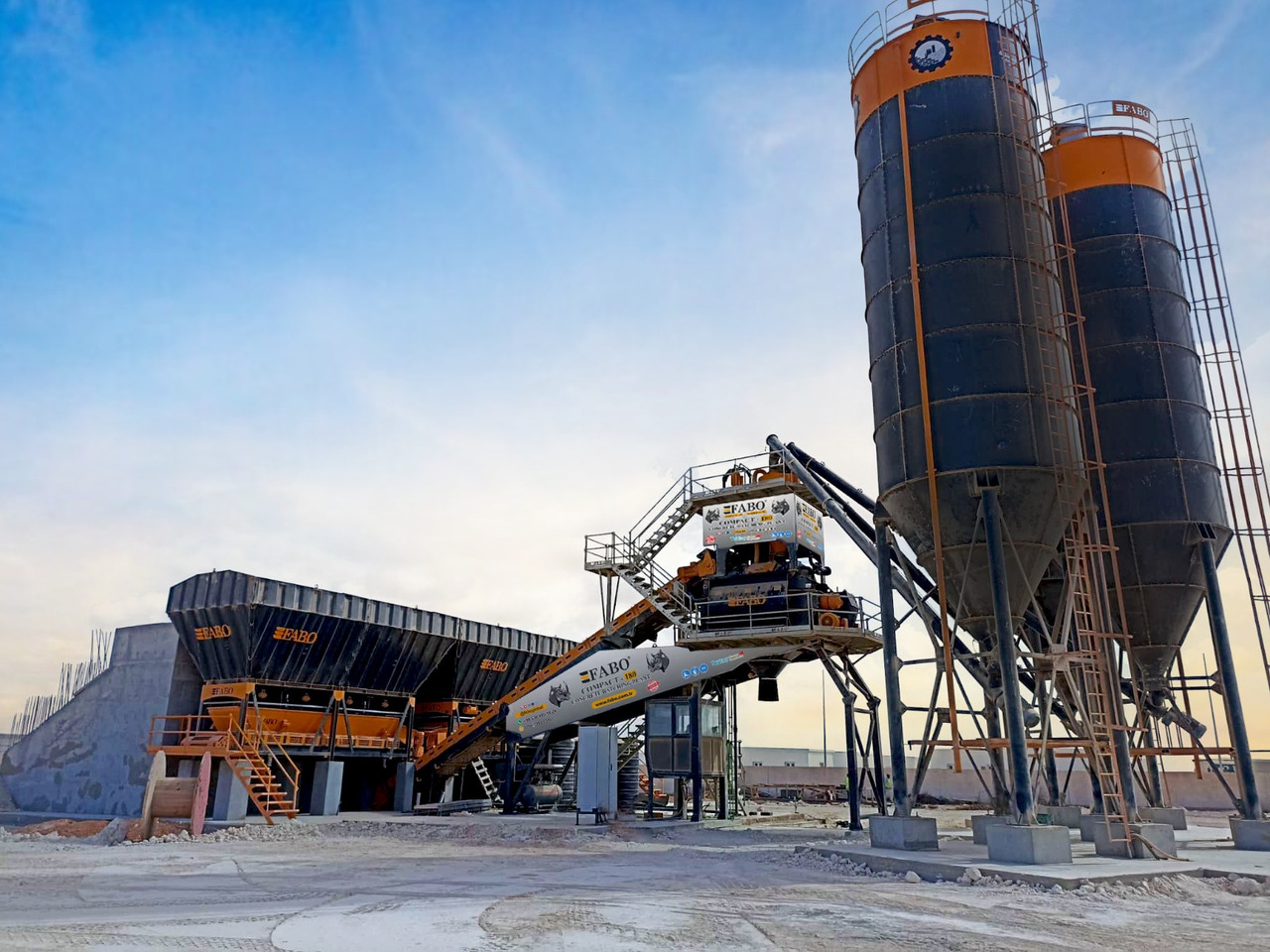 FABO COMPACT-180 CONCRETE PLANT | CONVEYOR TYPE - مصنع الخرسانة: صورة 3 FABO COMPACT-180 CONCRETE PLANT | CONVEYOR TYPE - مصنع الخرسانة: صورة 3