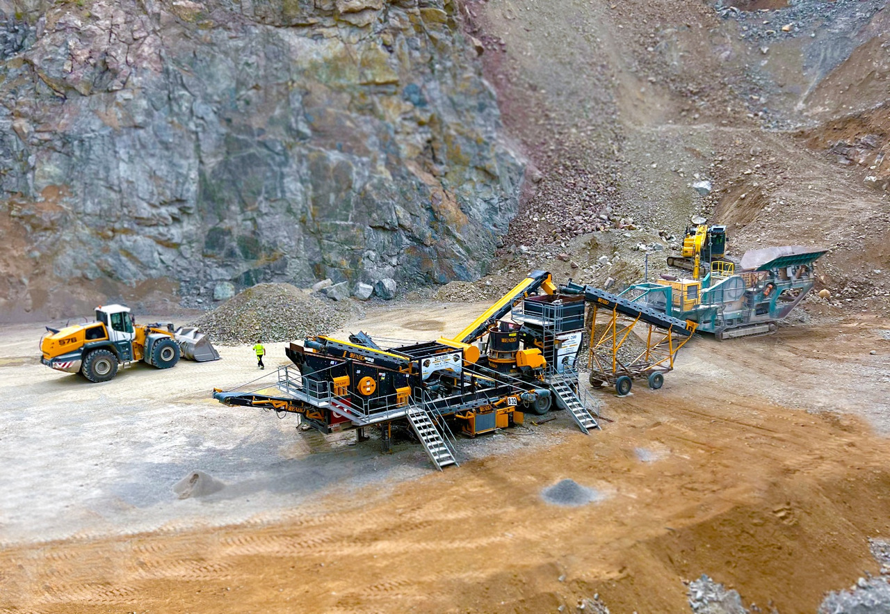 FABO Mining machinery - crushing plant - آلة التعدين: صورة 2 FABO Mining machinery - crushing plant - آلة التعدين: صورة 2