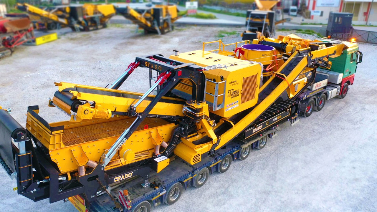 FABO Mobile crusher - كسارة متحركه: صورة 4 FABO Mobile crusher - كسارة متحركه: صورة 4