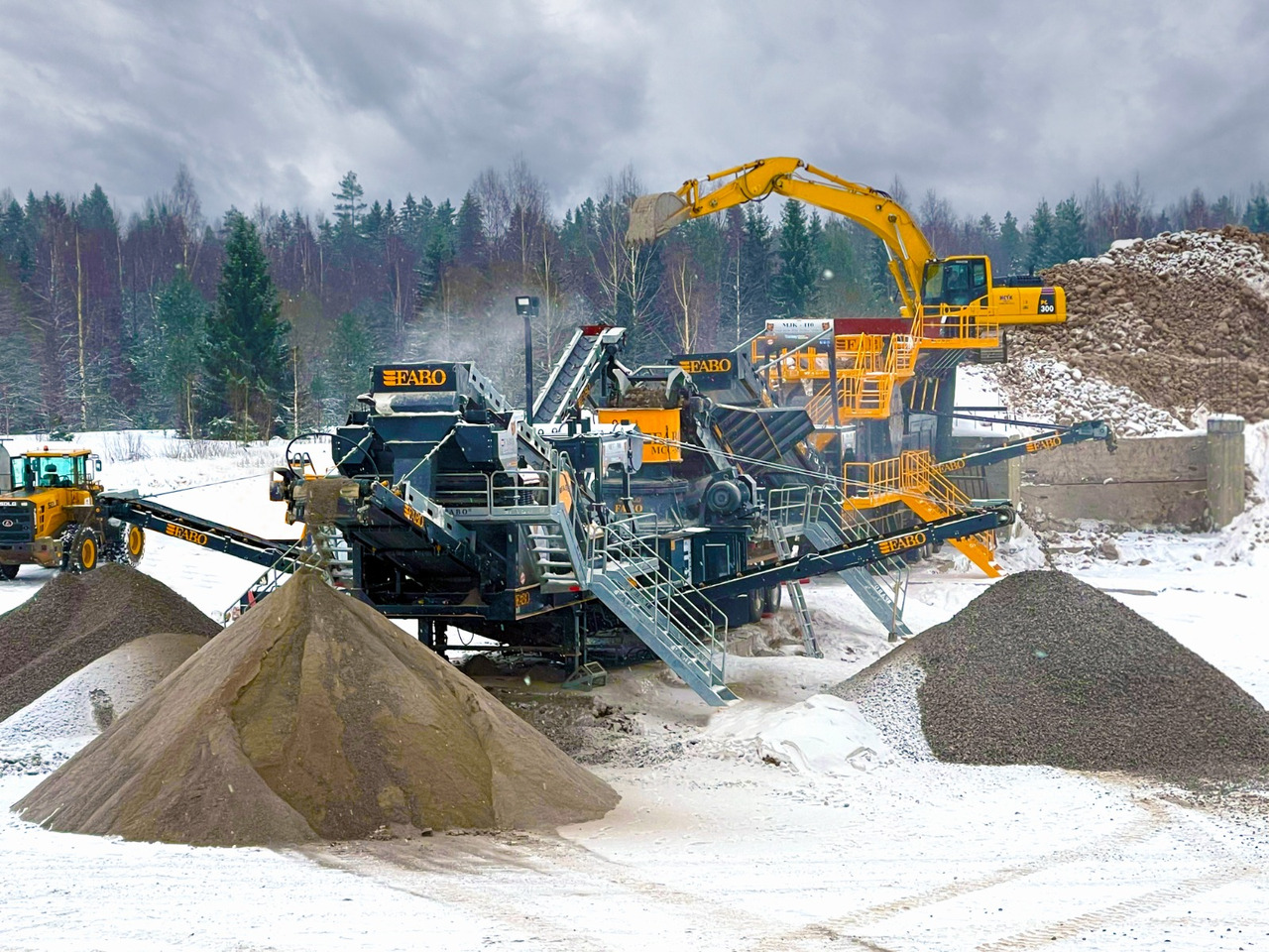 FABO Mobile crusher - كسارة متحركه: صورة 4 FABO Mobile crusher - كسارة متحركه: صورة 4