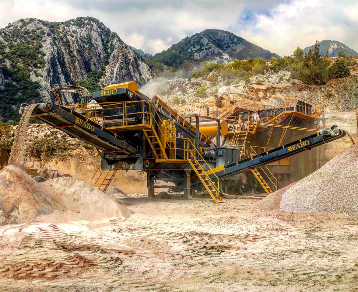 FABO PRO-100 MOBILE CRUSHING & SCREENING PLANT - كسارة متحركه: صورة 1 FABO PRO-100 MOBILE CRUSHING & SCREENING PLANT - كسارة متحركه: صورة 1