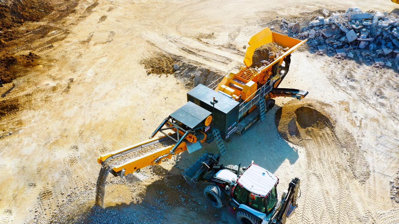 جديدة كسارة FABO crawler crusher: صورة 17
