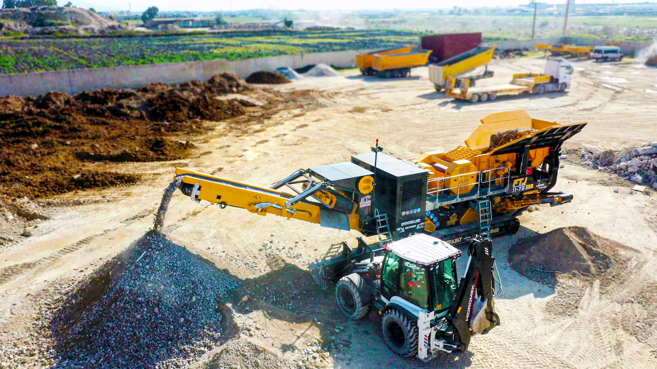 جديدة كسارة FABO crawler crusher: صورة 16