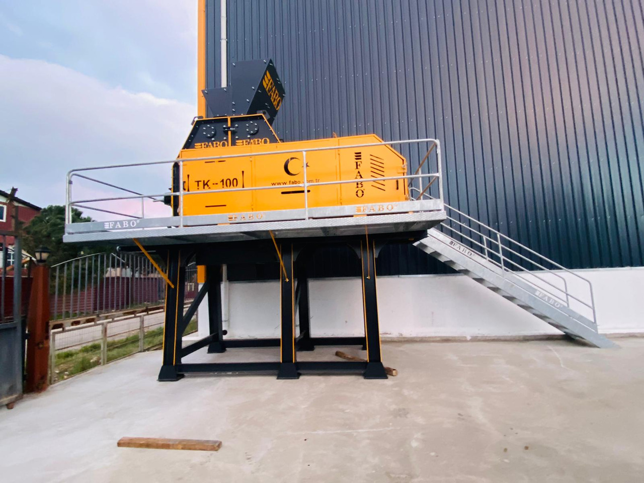 FABO impact crusher - كسارة التصادمية: صورة 3 FABO impact crusher - كسارة التصادمية: صورة 3