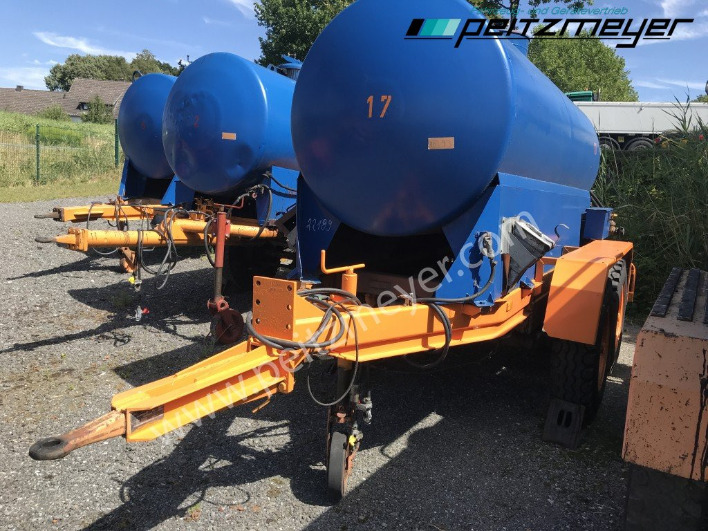 BATHE TANDEMANHÄNGER Bitum / Teerkocher 3,5 m³ Hatz DIesel 1 D 81 C - موزع الأسفلت: صورة 4 BATHE TANDEMANHÄNGER Bitum / Teerkocher 3,5 m³ Hatz DIesel 1 D 81 C - موزع الأسفلت: صورة 4