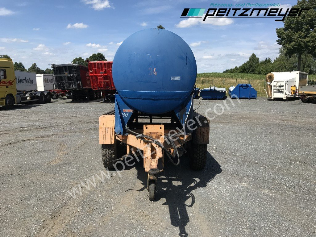 BATHE TANDEMANHÄNGER Bitum / Teerkocher 3,5 m³ Hatz Diesel-Motor 1 B 40 - موزع الأسفلت: صورة 5 BATHE TANDEMANHÄNGER Bitum / Teerkocher 3,5 m³ Hatz Diesel-Motor 1 B 40 - موزع الأسفلت: صورة 5
