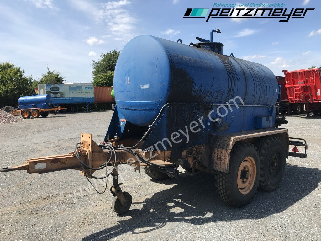 BATHE TANDEMANHÄNGER Bitum / Teerkocher 3,5 m³ Hatz Diesel-Motor 1 B 40 - موزع الأسفلت: صورة 4 BATHE TANDEMANHÄNGER Bitum / Teerkocher 3,5 m³ Hatz Diesel-Motor 1 B 40 - موزع الأسفلت: صورة 4