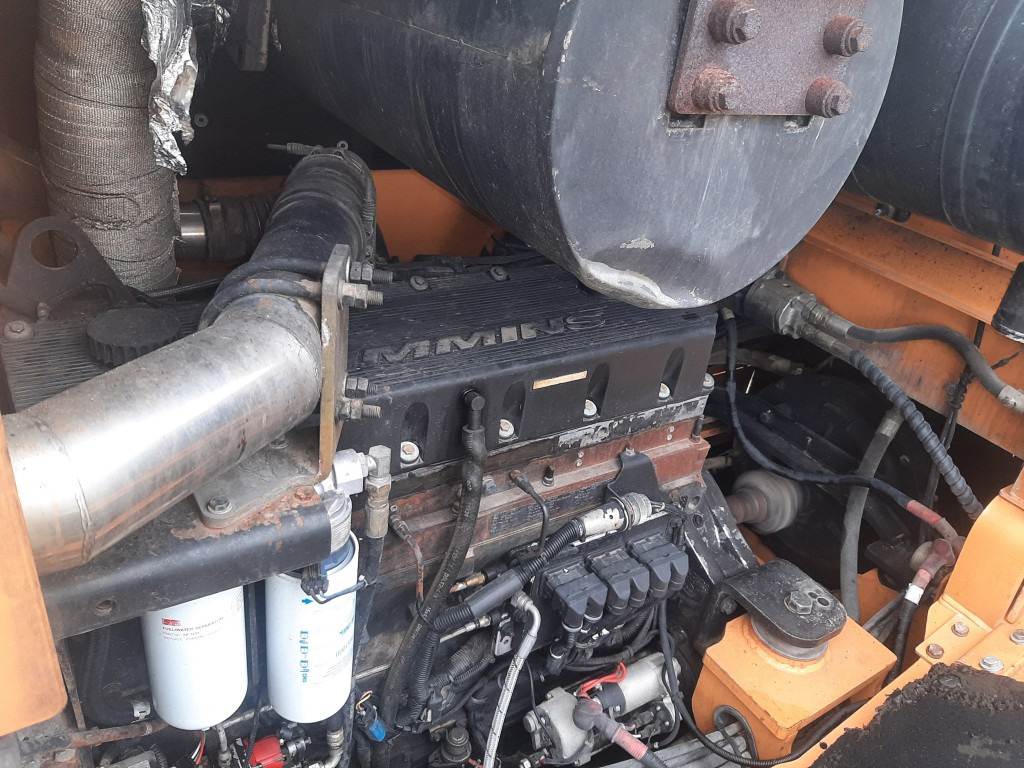 اللودر بعجل CASE Radlader 1221 E 6,5 m³ Schaufel: صورة 9