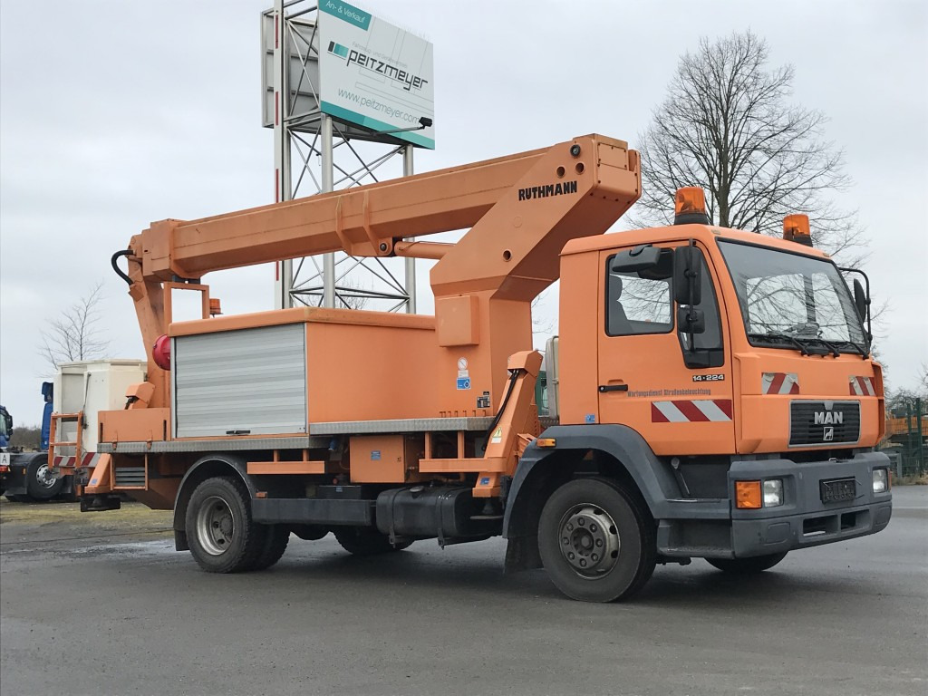 MAN L75 14.224 BB Ruthmann Hubarbeitsbühne T 225 - منصة تلسكوبية محمولة على شاحنة: صورة 2 MAN L75 14.224 BB Ruthmann Hubarbeitsbühne T 225 - منصة تلسكوبية محمولة على شاحنة: صورة 2