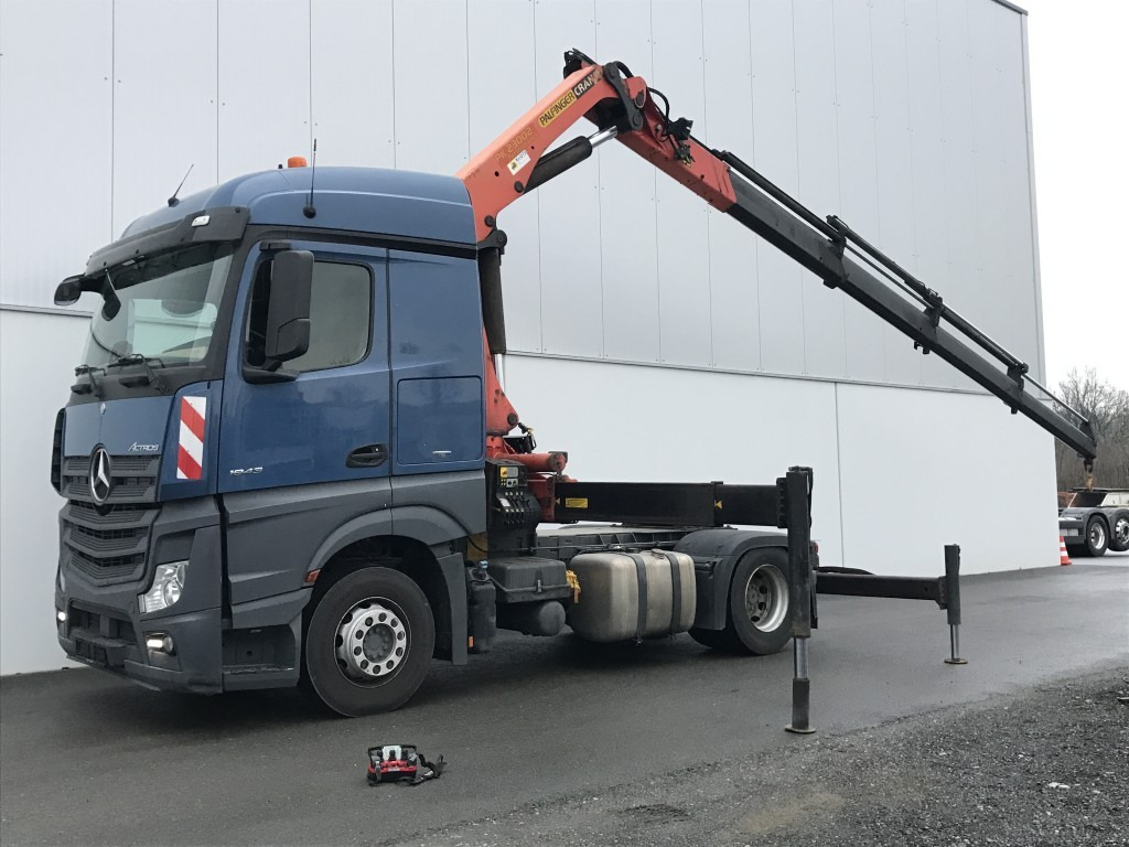 MERCEDES-BENZ Actros 1843 LS Kran Palfinger PK 23002 4 Punkt Abstützung - وحدة جر: صورة 1 MERCEDES-BENZ Actros 1843 LS Kran Palfinger PK 23002 4 Punkt Abstützung - وحدة جر: صورة 1