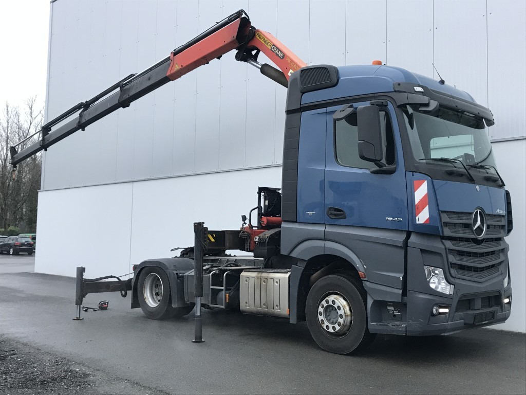 MERCEDES-BENZ Actros 1843 LS Kran Palfinger PK 23002 4 Punkt Abstützung - وحدة جر: صورة 3 MERCEDES-BENZ Actros 1843 LS Kran Palfinger PK 23002 4 Punkt Abstützung - وحدة جر: صورة 3