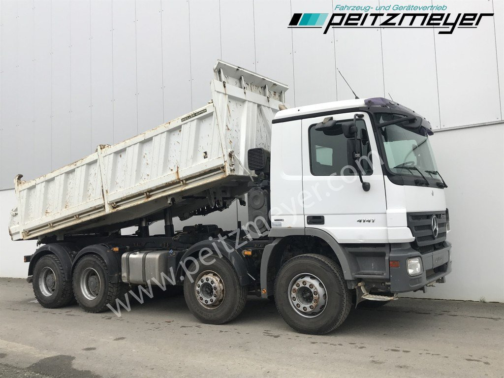 MERCEDES-BENZ Actros 4141 K 8x4 Bordmatik, 3 Pedale Meiller 3-Seitenkipper - شاحنة قلاب: صورة 2 MERCEDES-BENZ Actros 4141 K 8x4 Bordmatik, 3 Pedale Meiller 3-Seitenkipper - شاحنة قلاب: صورة 2