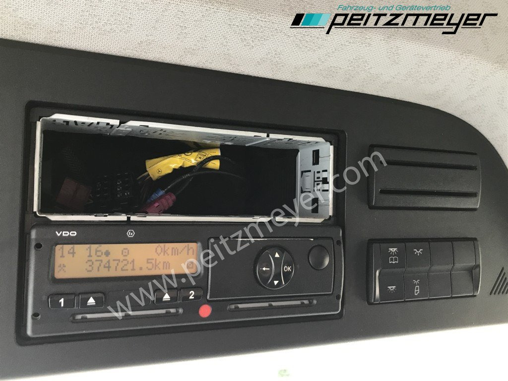 شاحنات مسطحة, شاحنة كرين MERCEDES-BENZ Antos 2536 LL Pritsche HMF 2110-L5 5 fach Ausschub mit Steinzange: صورة 26