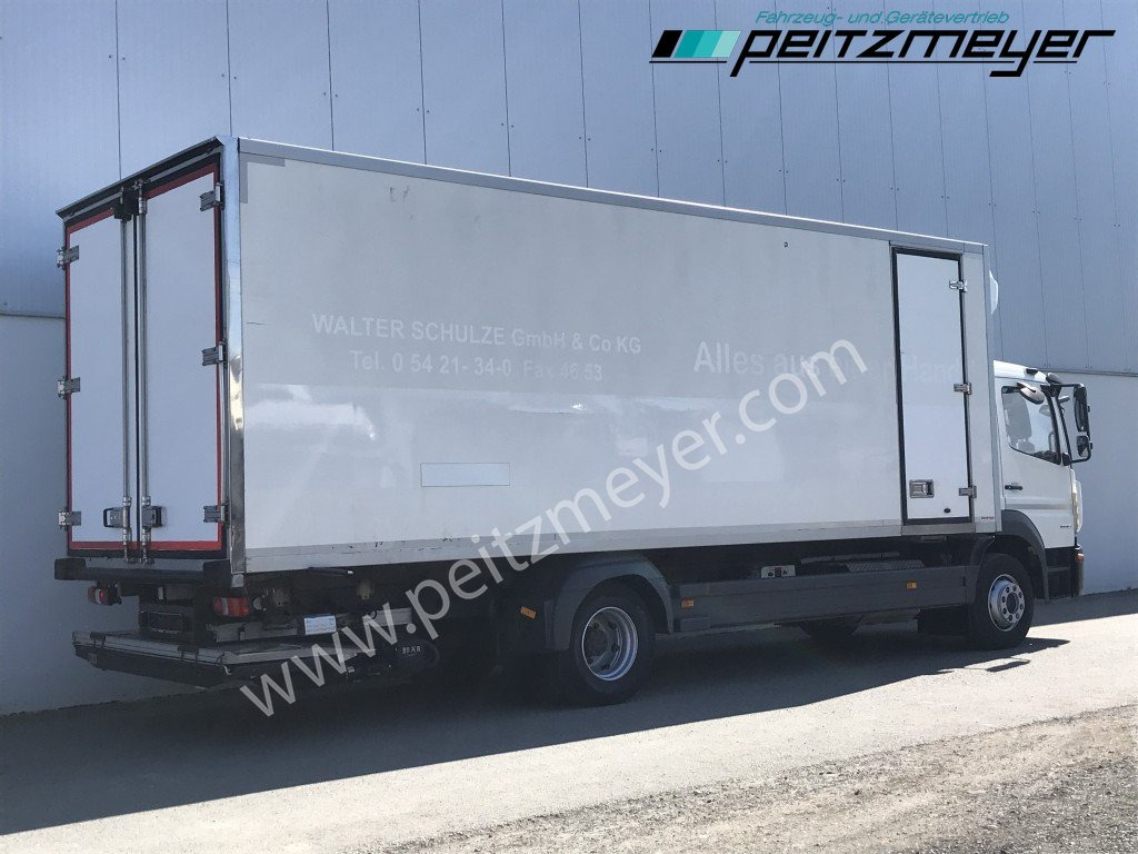 MERCEDES-BENZ Atego 1530 L Tiefkühlkoffer m. LBW, Thermoking T 1200 faltb. LBW 1,5 t., Seitentür, Trennwand - شاحنة الفريزر: صورة 3 MERCEDES-BENZ Atego 1530 L Tiefkühlkoffer m. LBW, Thermoking T 1200 faltb. LBW 1,5 t., Seitentür, Trennwand - شاحنة الفريزر: صورة 3