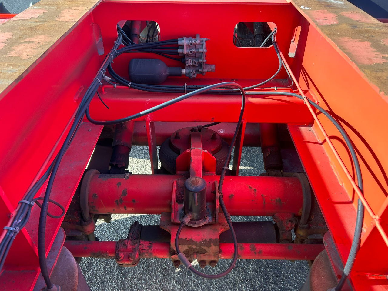 Broshuis 2-Connect-5Akcc / 3 x Steering axle / 4 x Lifting axle / tyres 80 / 3 x - نصف مقطورة لنقل الحاويات: صورة 5 Broshuis 2-Connect-5Akcc / 3 x Steering axle / 4 x Lifting axle / tyres 80 / 3 x - نصف مقطورة لنقل الحاويات: صورة 5