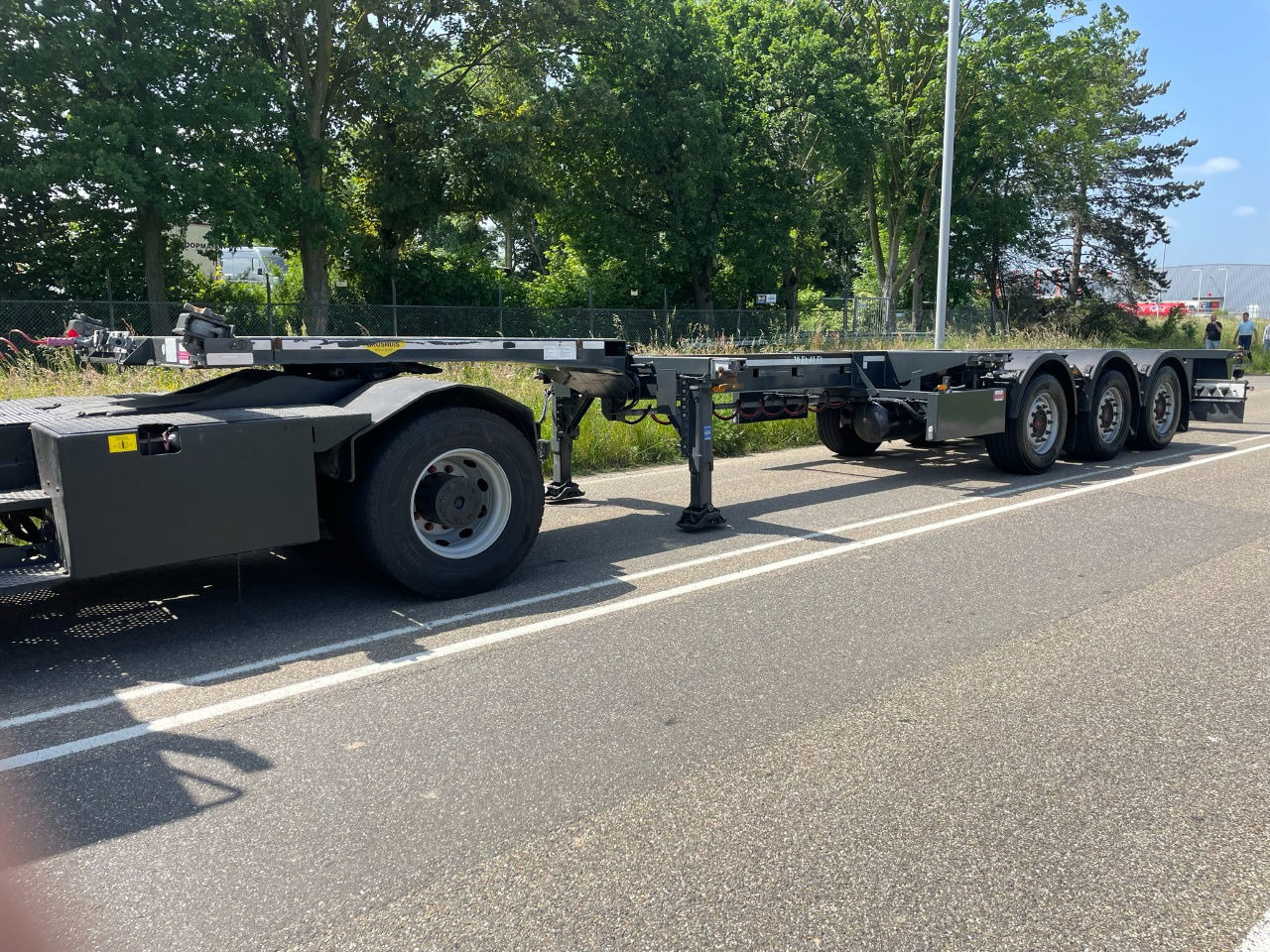 Broshuis Mfcc 20-30-40-45 FT HC / Disc brakes / Lifting axle / led /tuf 4-2026 - نصف مقطورة لنقل الحاويات: صورة 5 Broshuis Mfcc 20-30-40-45 FT HC / Disc brakes / Lifting axle / led /tuf 4-2026 - نصف مقطورة لنقل الحاويات: صورة 5