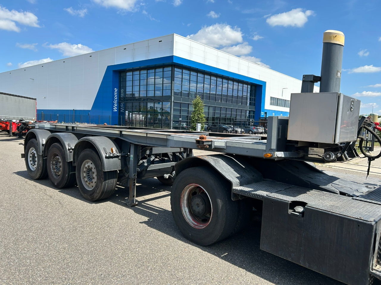 Mafa 2 x in stock 20 ft tipping chassis / disc brakes / lifting axle / alcoa wheels - نصف مقطورة لنقل الحاويات: صورة 2 Mafa 2 x in stock 20 ft tipping chassis / disc brakes / lifting axle / alcoa wheels - نصف مقطورة لنقل الحاويات: صورة 2
