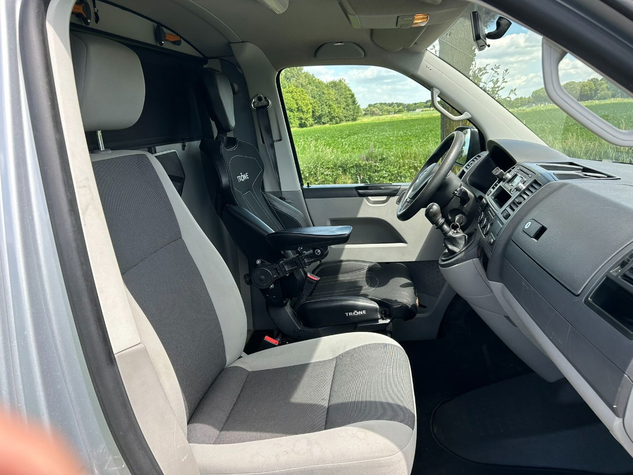 فان المدمجة Volkswagen Transporter 2.0 TDI Bleumotion Technology L1 H1 114 PK apk 14-12-2024: صورة 8