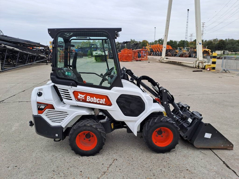 Bobcat L28 - اللودر بعجل: صورة 5 Bobcat L28 - اللودر بعجل: صورة 5