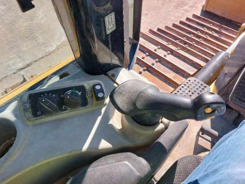جرافة Cat D 6 N LGP: صورة 14