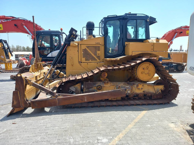 Cat D6R LGP (Abu Dhabi) - جرافة: صورة 1 Cat D6R LGP (Abu Dhabi) - جرافة: صورة 1