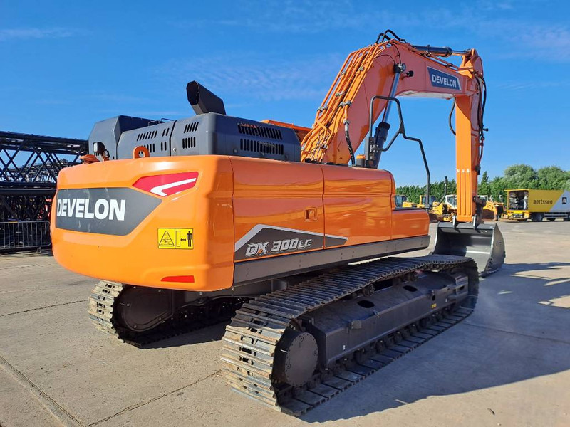 Develon DX 300 LC-7LC-7M (4 Pieces available) - حفار زحاف: صورة 4 Develon DX 300 LC-7LC-7M (4 Pieces available) - حفار زحاف: صورة 4
