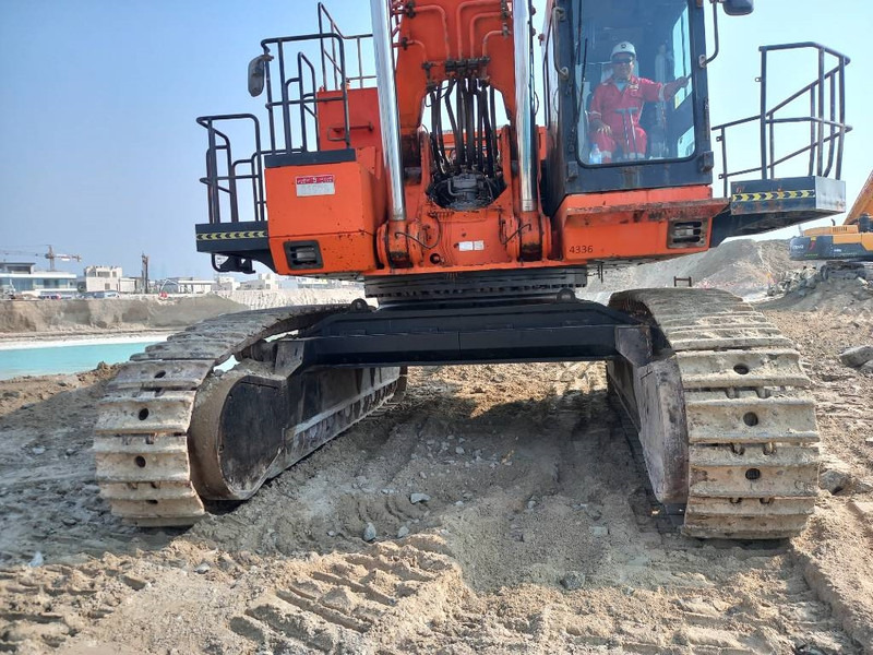 Hitachi EX 1200-6 Longreach 28m (Abu Dhabi) - حفارة: صورة 4 Hitachi EX 1200-6 Longreach 28m (Abu Dhabi) - حفارة: صورة 4