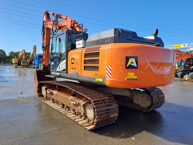 Hitachi ZX300LC-6 - حفار زحاف: صورة 2 Hitachi ZX300LC-6 - حفار زحاف: صورة 2