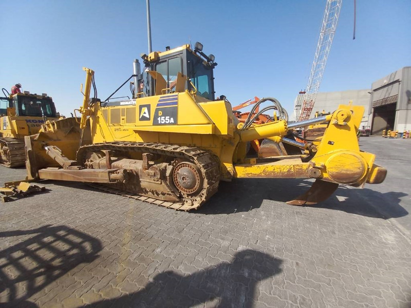 Komatsu D155A-6R (4 pieces available in Abu Dhabi) - جرافة: صورة 3 Komatsu D155A-6R (4 pieces available in Abu Dhabi) - جرافة: صورة 3
