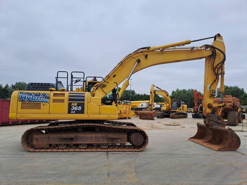 Komatsu HB365LC-3 Hybrid - حفار زحاف: صورة 5 Komatsu HB365LC-3 Hybrid - حفار زحاف: صورة 5