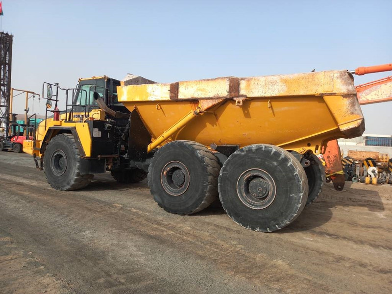 Komatsu HM400-3R (4 pcs available in Abu Dhabi) - شاحنة قلاب مفصلية: صورة 2 Komatsu HM400-3R (4 pcs available in Abu Dhabi) - شاحنة قلاب مفصلية: صورة 2