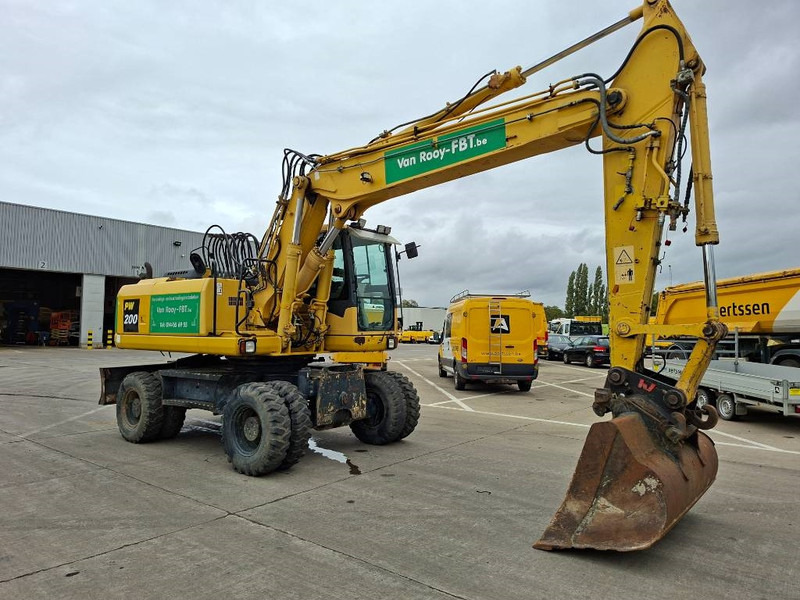 Komatsu PW 200-7H - حفارة دولاب: صورة 3 Komatsu PW 200-7H - حفارة دولاب: صورة 3